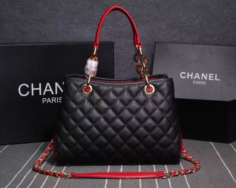 Ch**el shopping bags